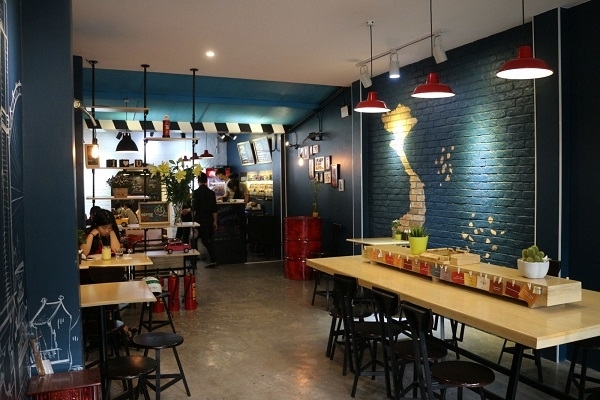 ĐÈN THẢ TRẦN QUÁN CAFE ĐẸP, SANG TRỌNG