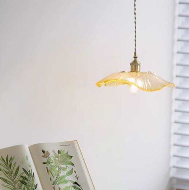 https://kdllighting.vn/den-tha-tran-quan-cafe-ban-an-tab-dau-giuong-chao-thuy-tinh-dc-tt56